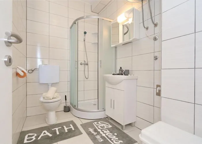 With Parking Space - 22134 Apartman *