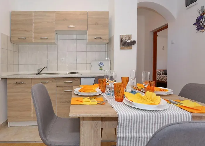 Διαμέρισμα With Parking Space - 22134